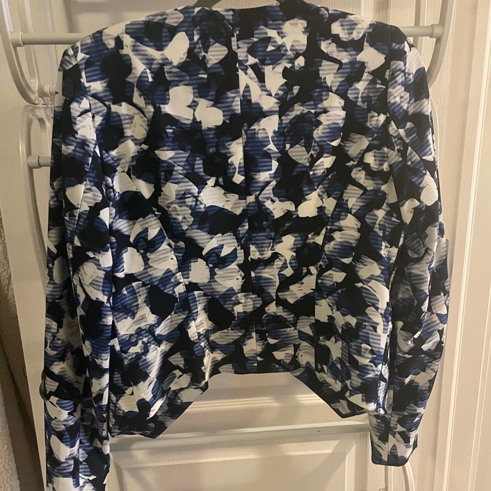 RW&Co Patterned Blazer - Picture 2 of 2